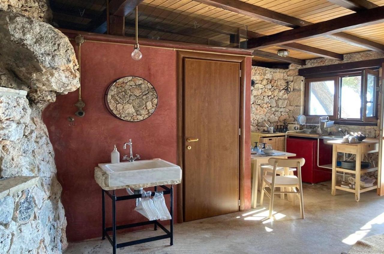 Kamaroules Sea Front Apartment Argostoli  Exterior photo